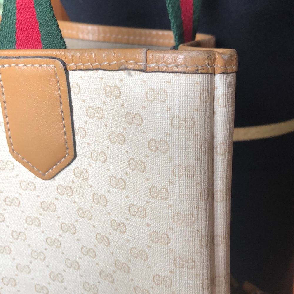 Extra Large Gucci Tote - Picture 5 of 10